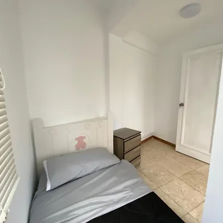 A Clinica Piso 1 Family